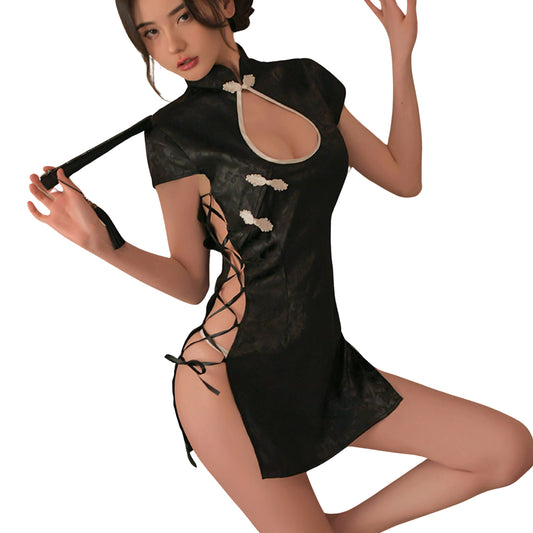 Costum intim, inspiratie chinezeasca, design reglabil, cu snur lateral, din satin negru, marime One Size INTL - LovePlay